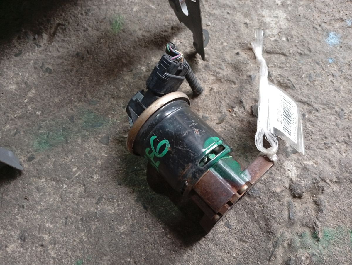 Клапан egr 18011-RB0-000 на Honda Fit GE6 L13A Фото 4