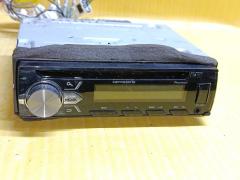 Автомагнитофон PIONEER на Nissan Liberty RM12 Фото 2