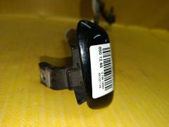 Форсунка омывателя 85208-47010 на Toyota Prius ZVW30 Фото 3