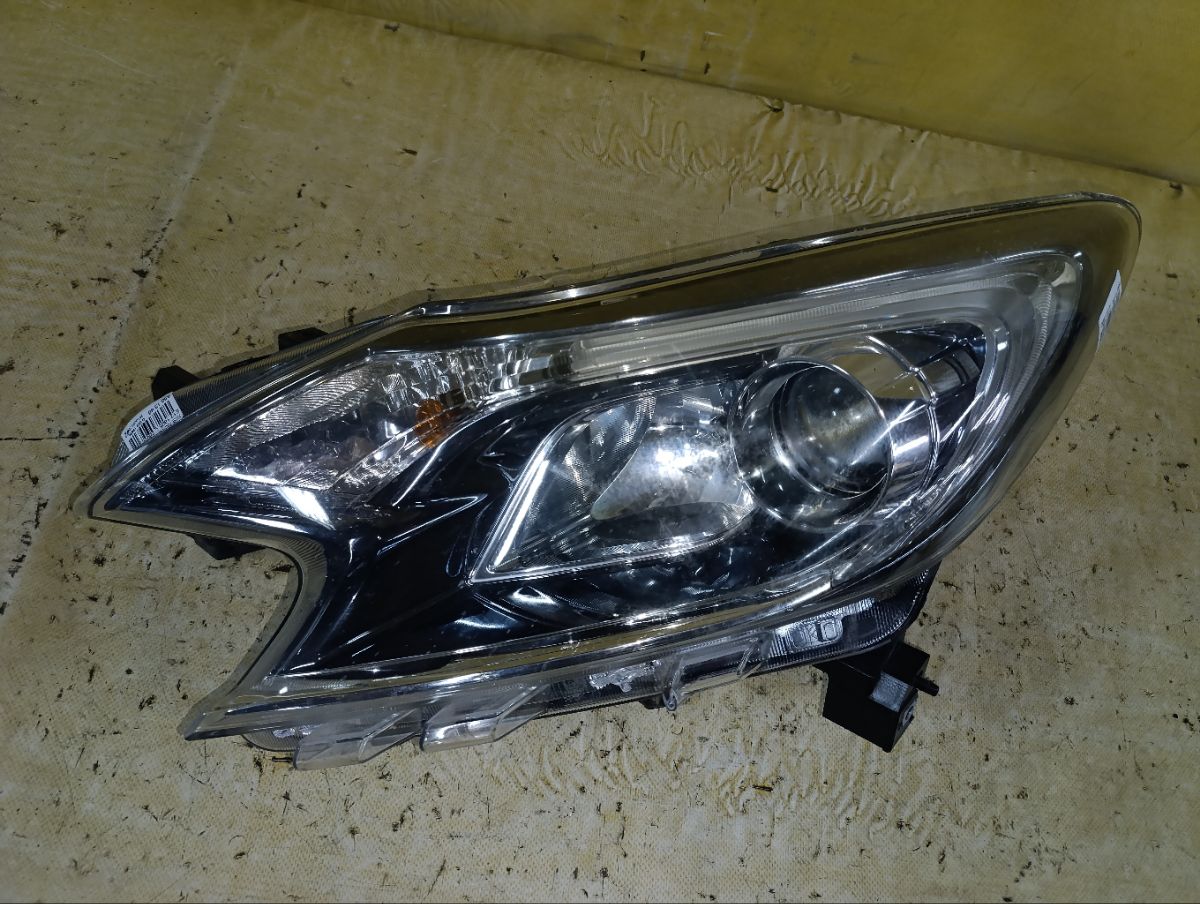 Фара 1895 1895,26060-5VA0A на Nissan Note E12 Фото 14