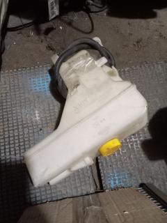 Бачок расширительный 217104U000 на Nissan Wingroad WFY11 QG15DE Фото 3