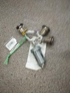 Замок зажигания 69570-12180 на Toyota Funcargo NCP20 Фото 4