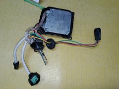 Блок розжига ксенона на Toyota Vitz KSP90 85967-33040