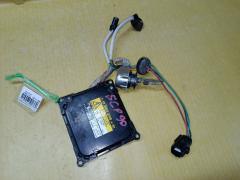 Блок розжига ксенона 85967-33040 на Toyota Vitz KSP90 Фото 2