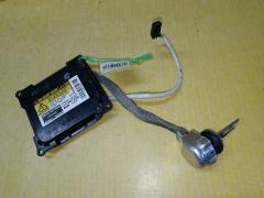 Блок розжига ксенона 85967-52030 на Toyota Aqua NHP10 Фото 2