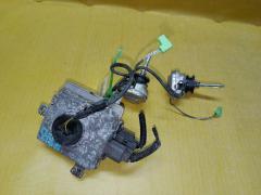 Блок розжига ксенона на Honda Stream RN6