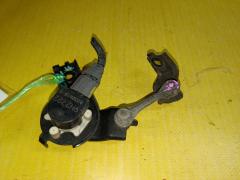 Датчик регулировки наклона фар на Honda Insight ZE2 Фото 2