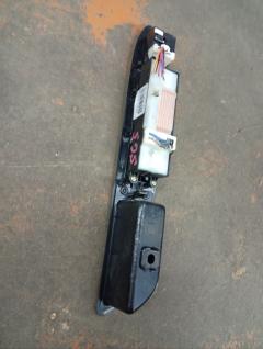 Блок упр-я стеклоподъемниками на Subaru Forester SG5 Фото 9