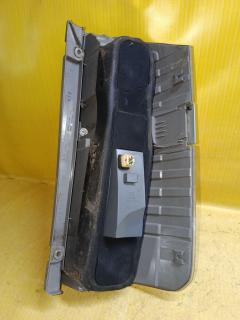 Стоп 28-185 28-185 на Toyota Voxy AZR60G Фото 3