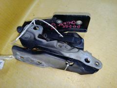 Крепление капота на Dodge Caliber PM Фото 3