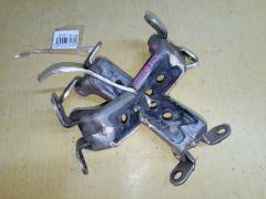Петля двери шарнирная на Nissan Bluebird Sylphy QNG10 Фото 2
