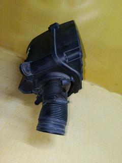 Корпус воздушного фильтра на Volkswagen Jetta 1K BVY Фото 2