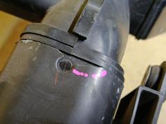 Корпус воздушного фильтра на Mitsubishi Grandis NA4W 4G69 Фото 7