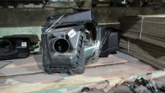 Корпус воздушного фильтра на Mitsubishi Grandis NA4W 4G69 Фото 8