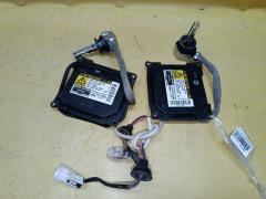 Блок розжига ксенона на Toyota Voxy AZR60G 85967-52030