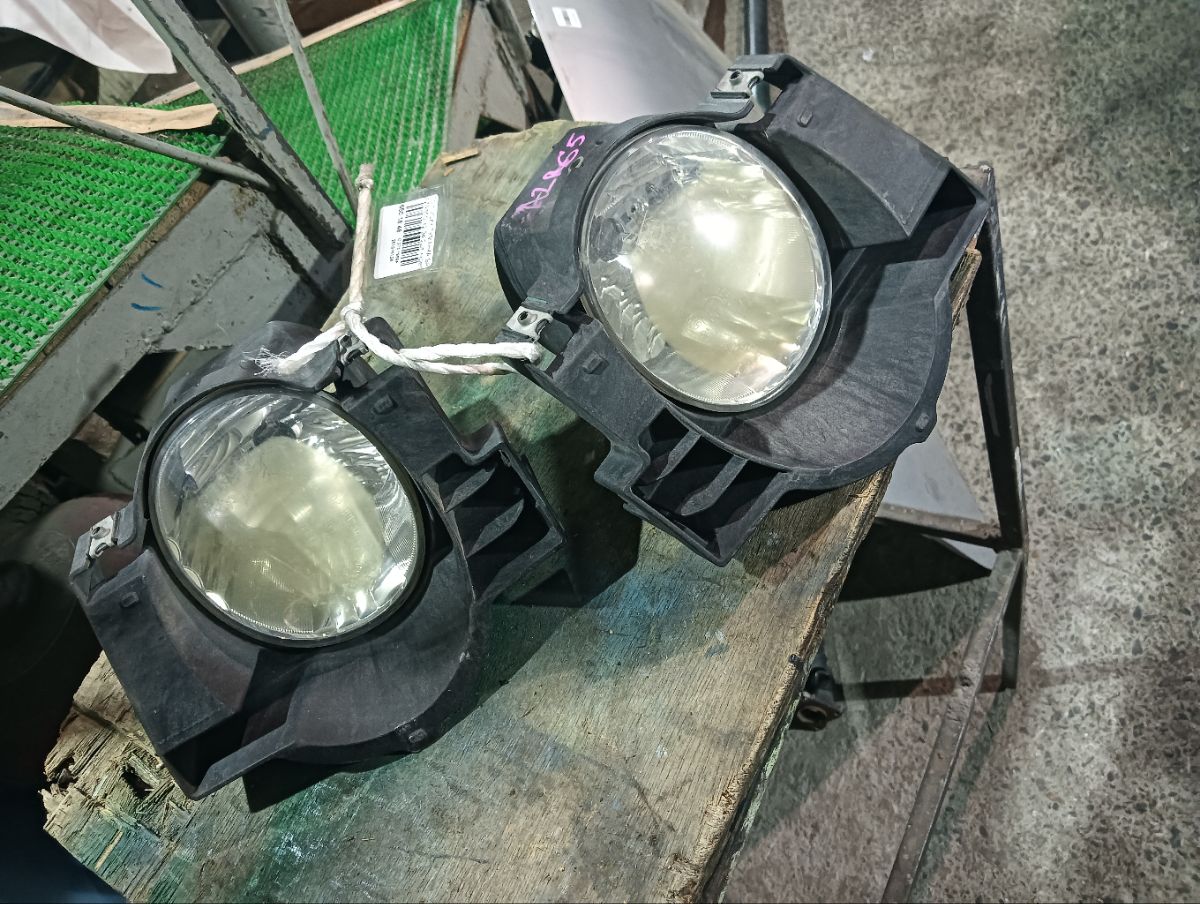 Туманка бамперная 42-34 42-34 на Toyota Voxy AZR65G Фото 6