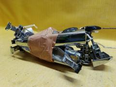 Ручка двери на Toyota Noah AZR65G Фото 2