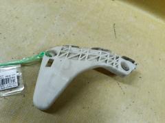 Крепление бампера на Toyota Ractis NCP100 52536-52090, Переднее Левое расположение