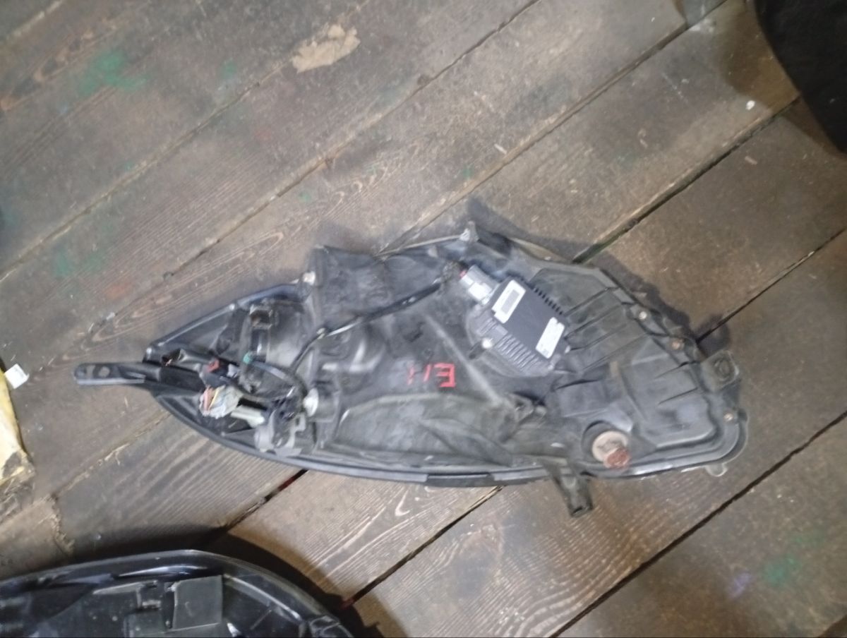 Фара 1758 1758 на Nissan Note E11 Фото 8