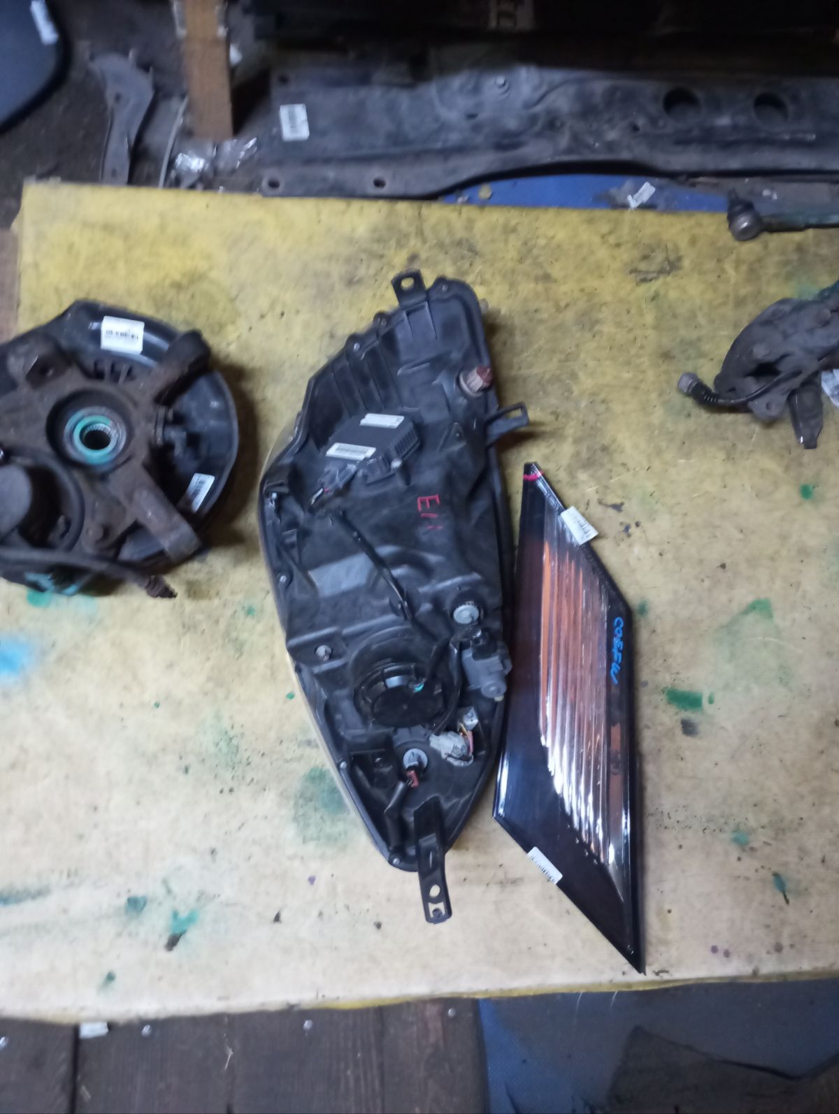Фара 1758 1758 на Nissan Note E11 Фото 10