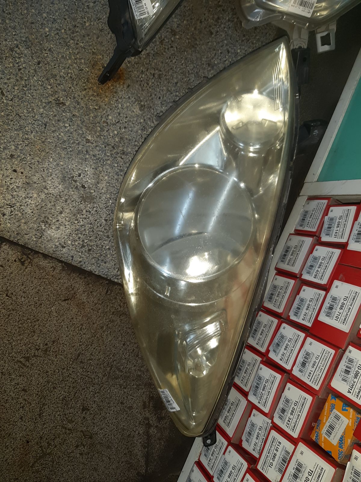 Фара H005 H005 на Nissan Note E11 Фото 9