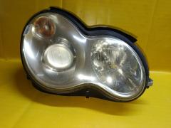 Фара на Mercedes-Benz C-Class Station Wagon S203.246 A2038204061, Правое расположение