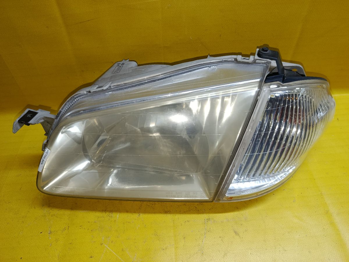 Фара R6888 R6888 на Mazda Familia BJ5P Фото 3