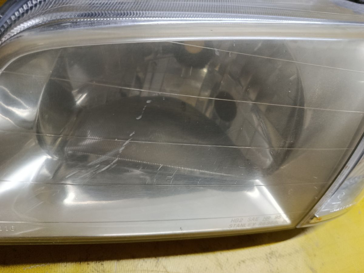 Фара R6888 R6888 на Mazda Familia BJ5P Фото 4