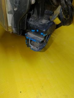 Фара 28-203 28-203 на Toyota Voxy ZRR70G Фото 9