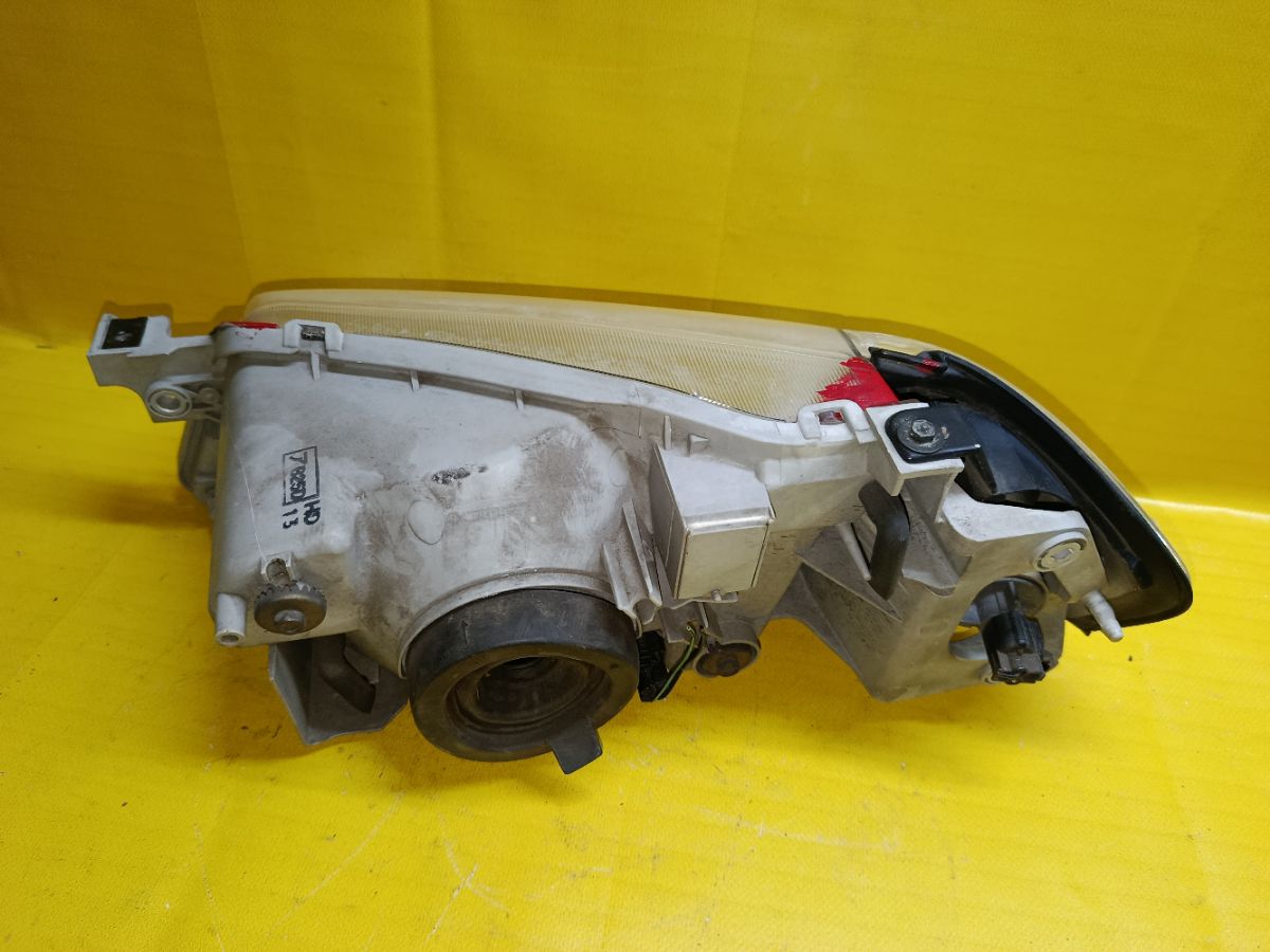 Фара R6888 R6888 на Mazda Familia BJ5P Фото 5