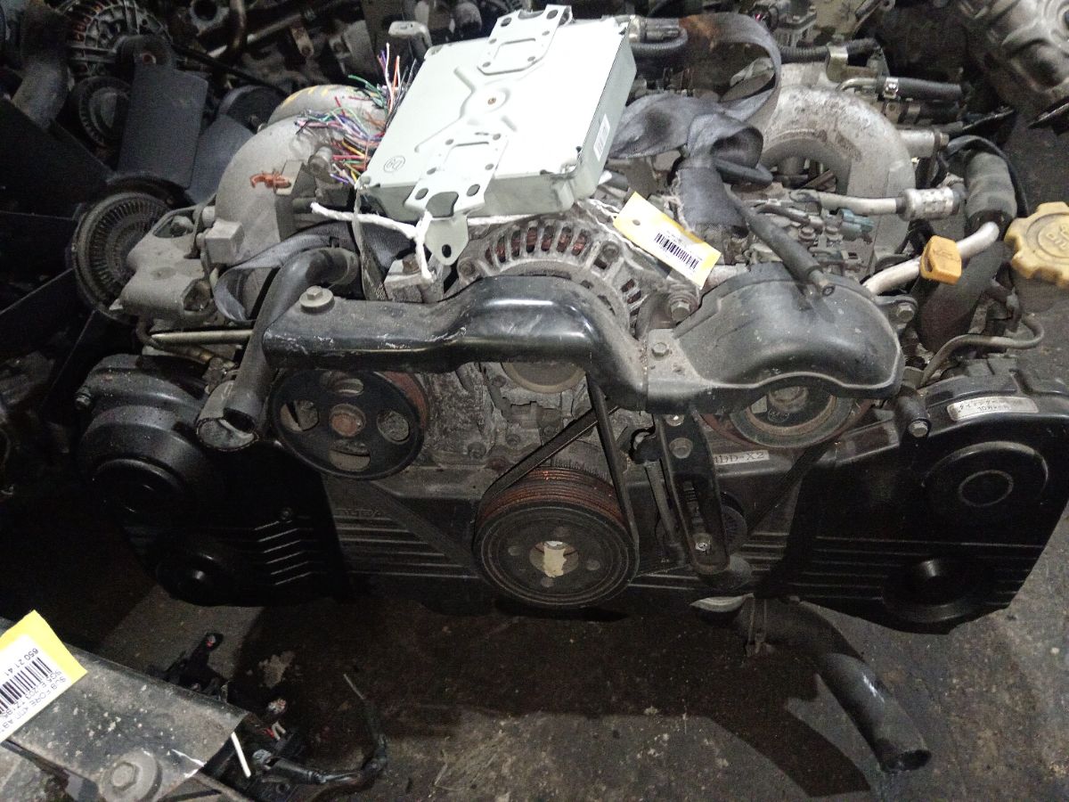 Двигатель на Subaru Legacy Lancaster BH9 EJ254 Фото 1