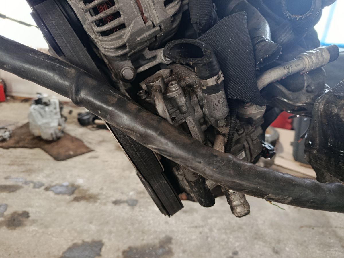 Двигатель на Audi A4 8K CDN Фото 27