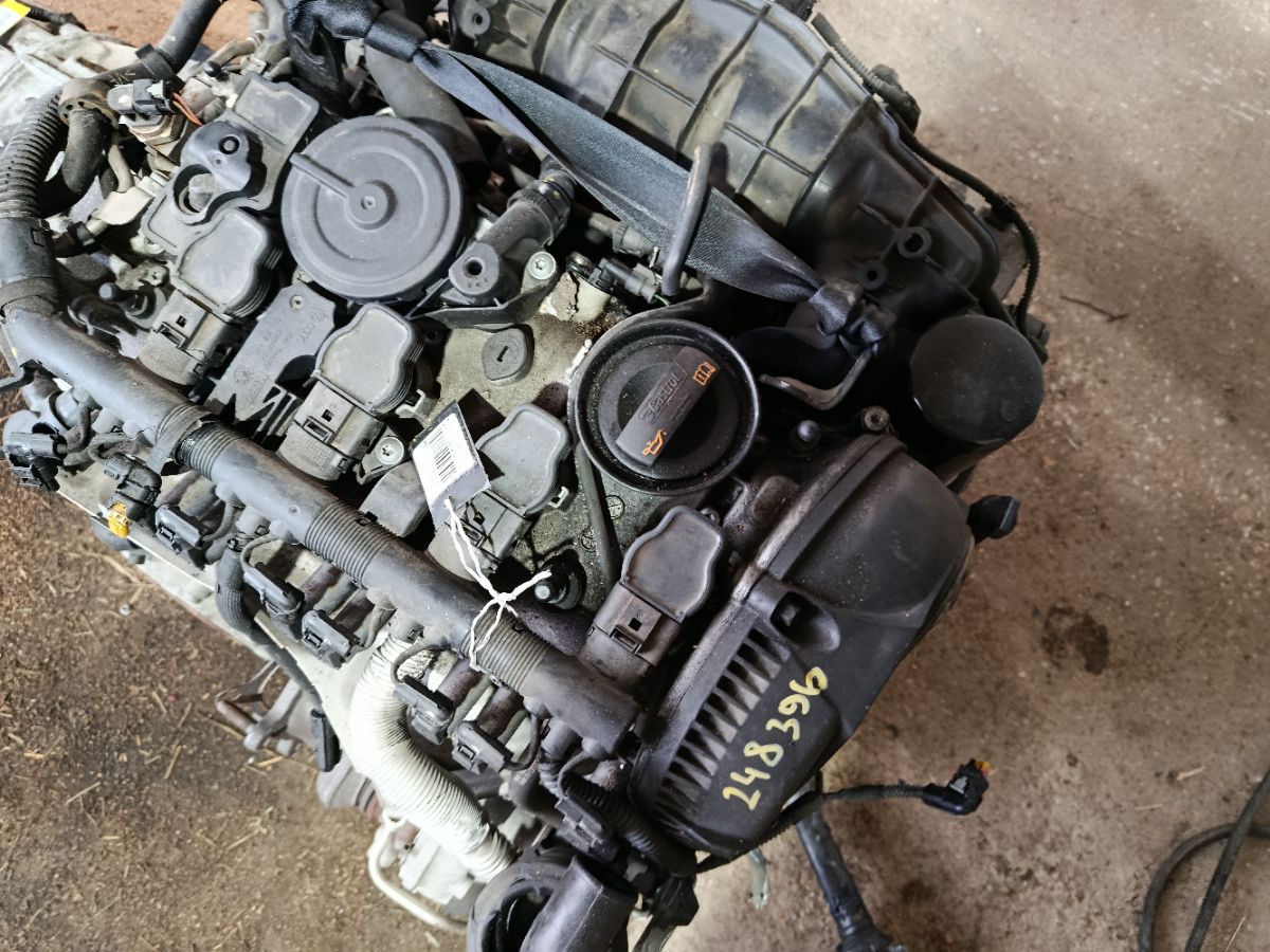 Двигатель на Audi A4 8K CDN Фото 4