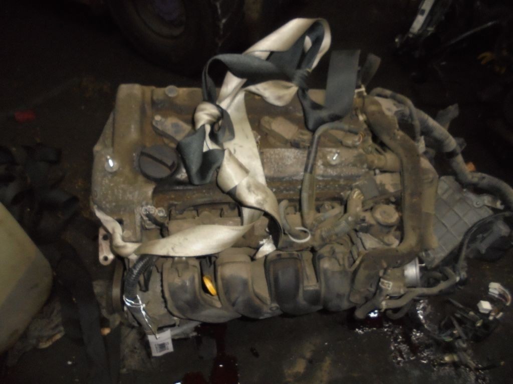 Двигатель на Toyota Corolla Fielder NZE144G 1NZ-FE Фото 5