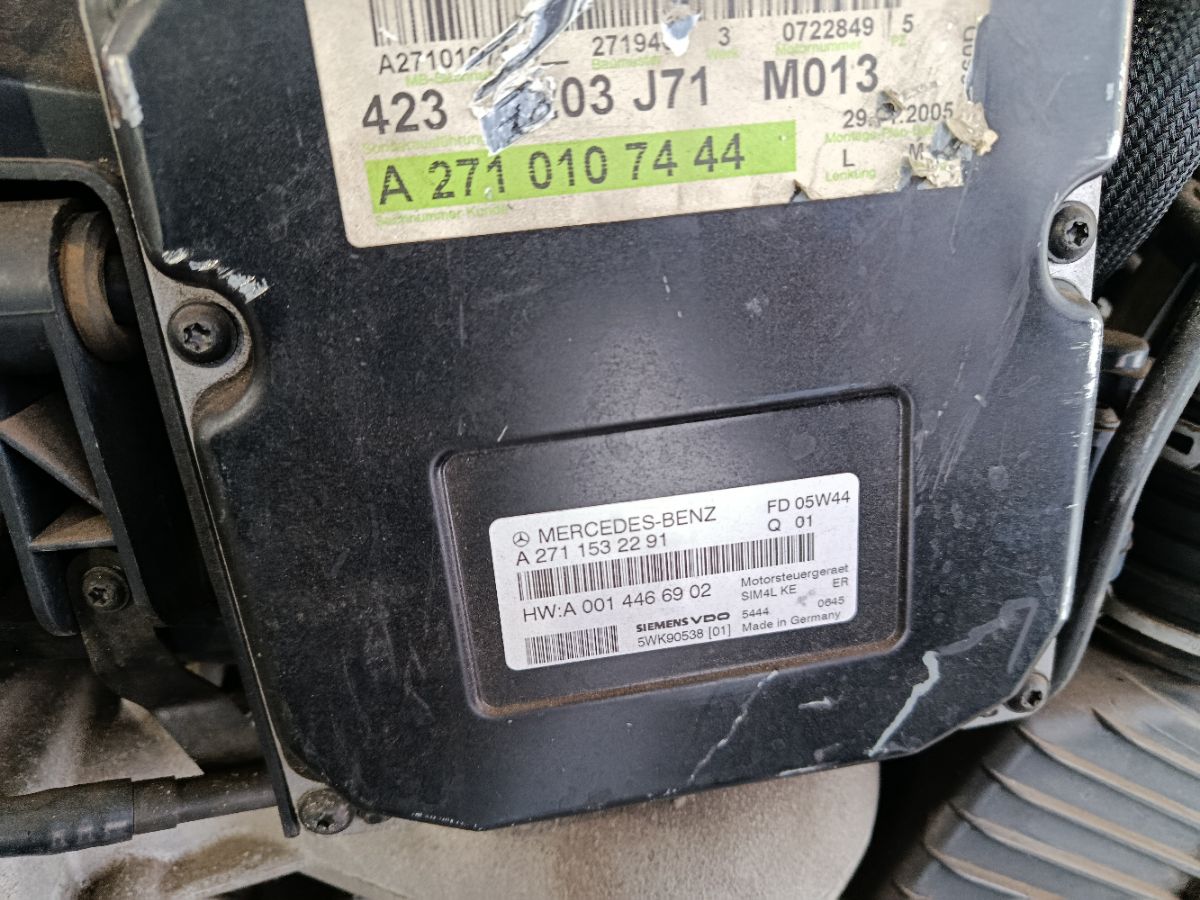 Двигатель на Mercedes-Benz C-Class Station Wagon S203.246 271.946 Фото 13