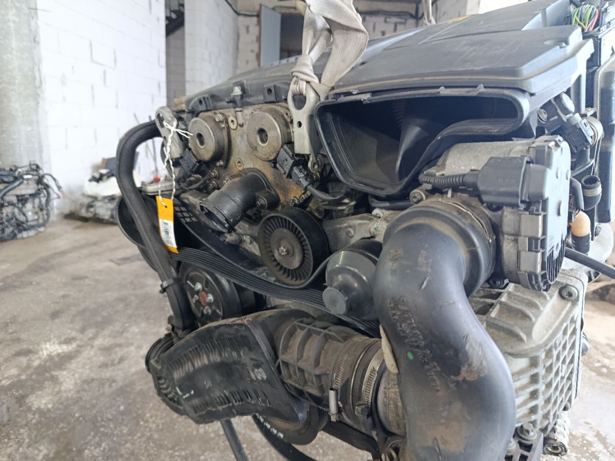 Двигатель на Mercedes-Benz C-Class Station Wagon S203.246 271.946 Фото 15