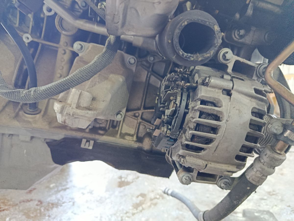 Двигатель на Mercedes-Benz C-Class Station Wagon S203.246 271.946 Фото 20