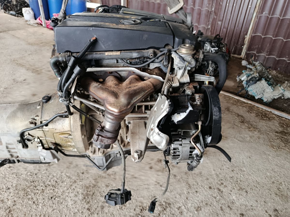 Двигатель на Mercedes-Benz C-Class Station Wagon S203.246 271.946 Фото 5