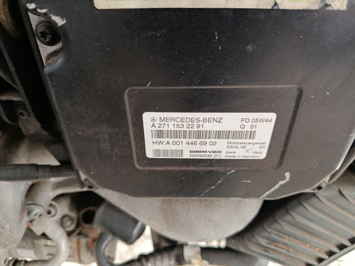 Двигатель на Mercedes-Benz C-Class Station Wagon S203.246 271.946 Фото 10