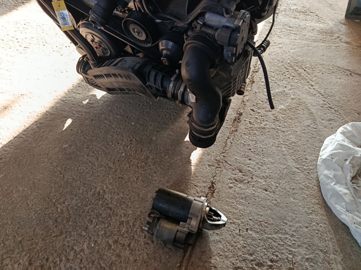 Двигатель на Mercedes-Benz C-Class Station Wagon S203.246 271.946 Фото 21