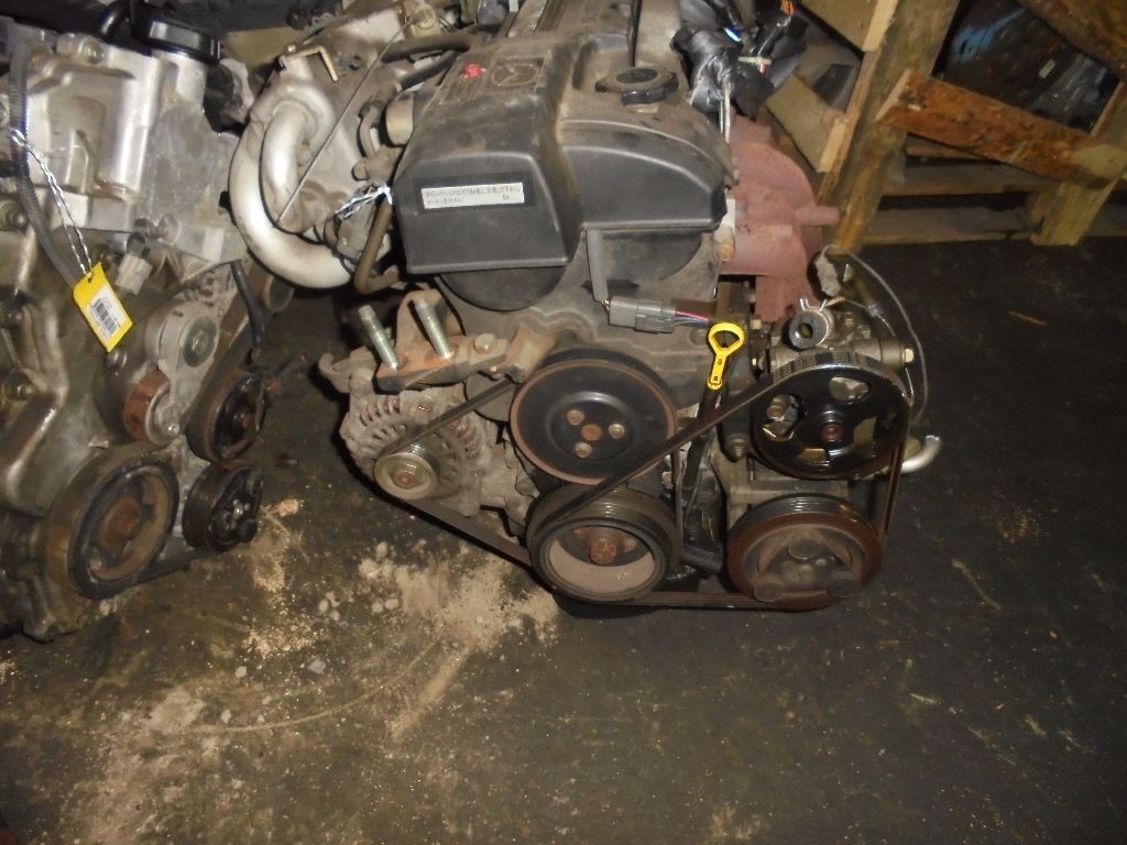 Двигатель на Mazda Familia S-Wagon BJ5W ZL-VE Фото 6