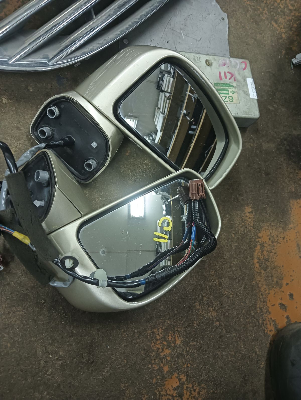 Зеркало двери боковой на Nissan Tiida C11 Фото 10