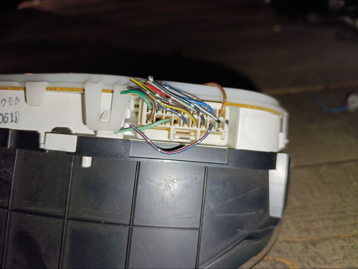 Спидометр на Mazda Familia S-Wagon BJ5W ZL-VE Фото 8