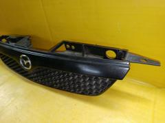 Решетка радиатора на Mazda Familia S-Wagon BJ5W Фото 2