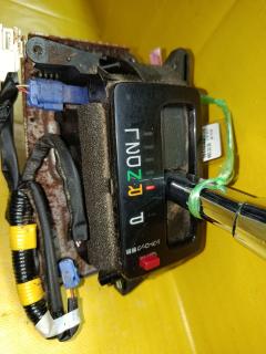 Ручка КПП на Toyota Mark Ii GX105 Фото 6