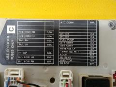 Блок предохранителей на Nissan March AK12 CR12DE Фото 3