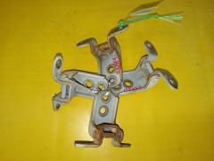 Петля двери шарнирная на Nissan Ad Van VHNY11, Переднее расположение