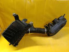 Корпус воздушного фильтра на Subaru Forester SG5 EJ203 Фото 6