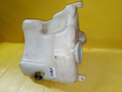 Бачок омывателя A2038600860 на Mercedes-Benz C-Class Station Wagon S203.246 271.946 Фото 3