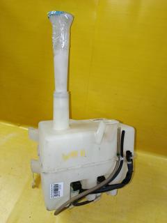 Бачок омывателя на Nissan Wingroad WFY11 QG15DE Фото 2